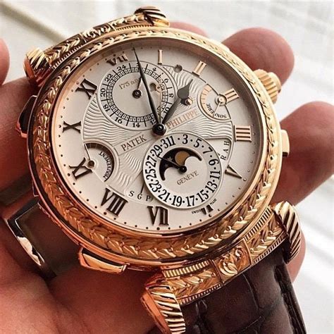 patek philippe luxury watches.